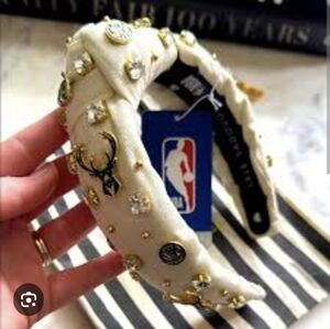 Embellished NBA Milwaukee Bucks Cream Headband with Green and Gold Accents